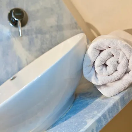 ベッド・アンド・ブレックファスト Palazzo Del Capitolo - By I Bastioni San Domenico ガリポリ