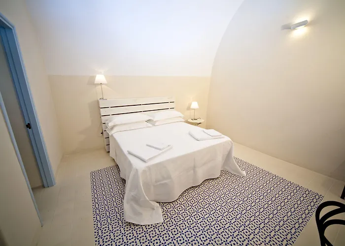 Palazzo Del Capitolo - By I Bastioni San Domenico 3*