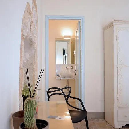 Bed & Breakfast Palazzo Del Capitolo - By I Bastioni San Domenico 4*