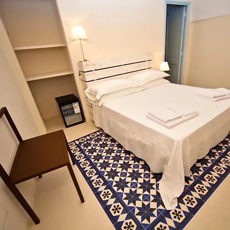 Bed & Breakfast Palazzo Del Capitolo - By I Bastioni San Domenico 4*