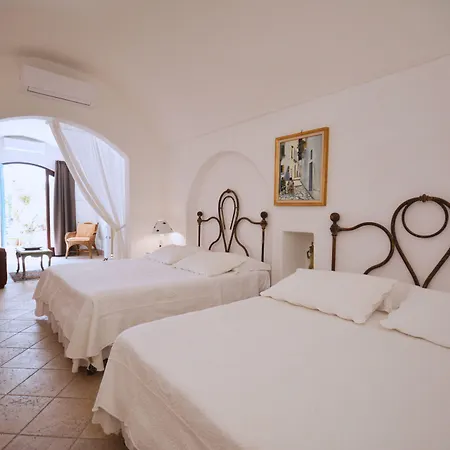 Palazzo Del Capitolo - By I Bastioni San Domenico Bed & Breakfast
