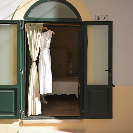 Palazzo Del Capitolo - By I Bastioni San Domenico Bed & Breakfast