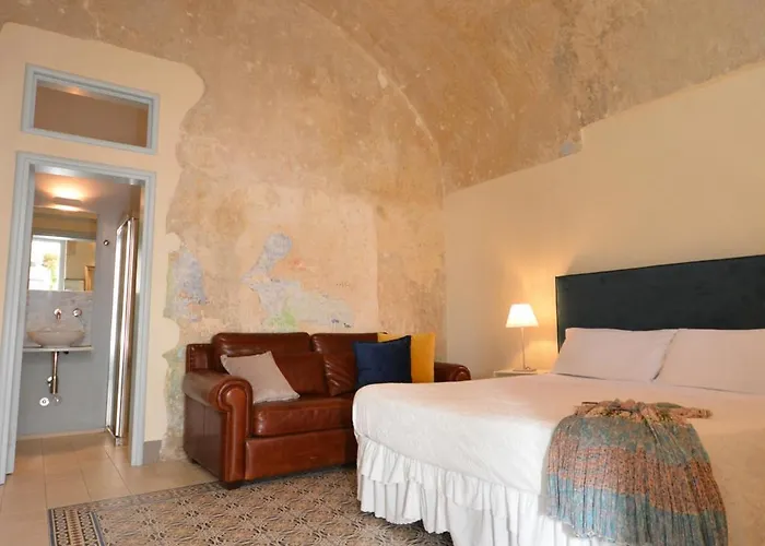 Palazzo Del Capitolo - By I Bastioni San Domenico B&B 3*