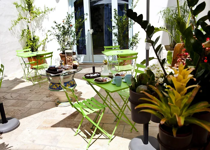 Palazzo Del Capitolo - By I Bastioni San Domenico Bed & Breakfast 3*