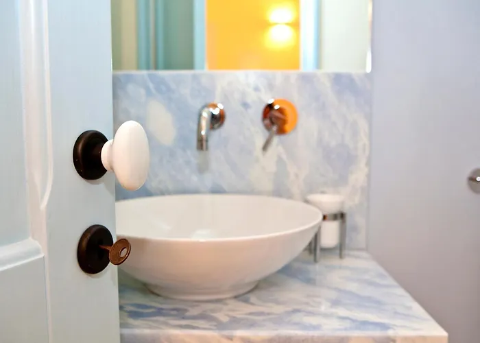 Palazzo Del Capitolo - By I Bastioni San Domenico 3*